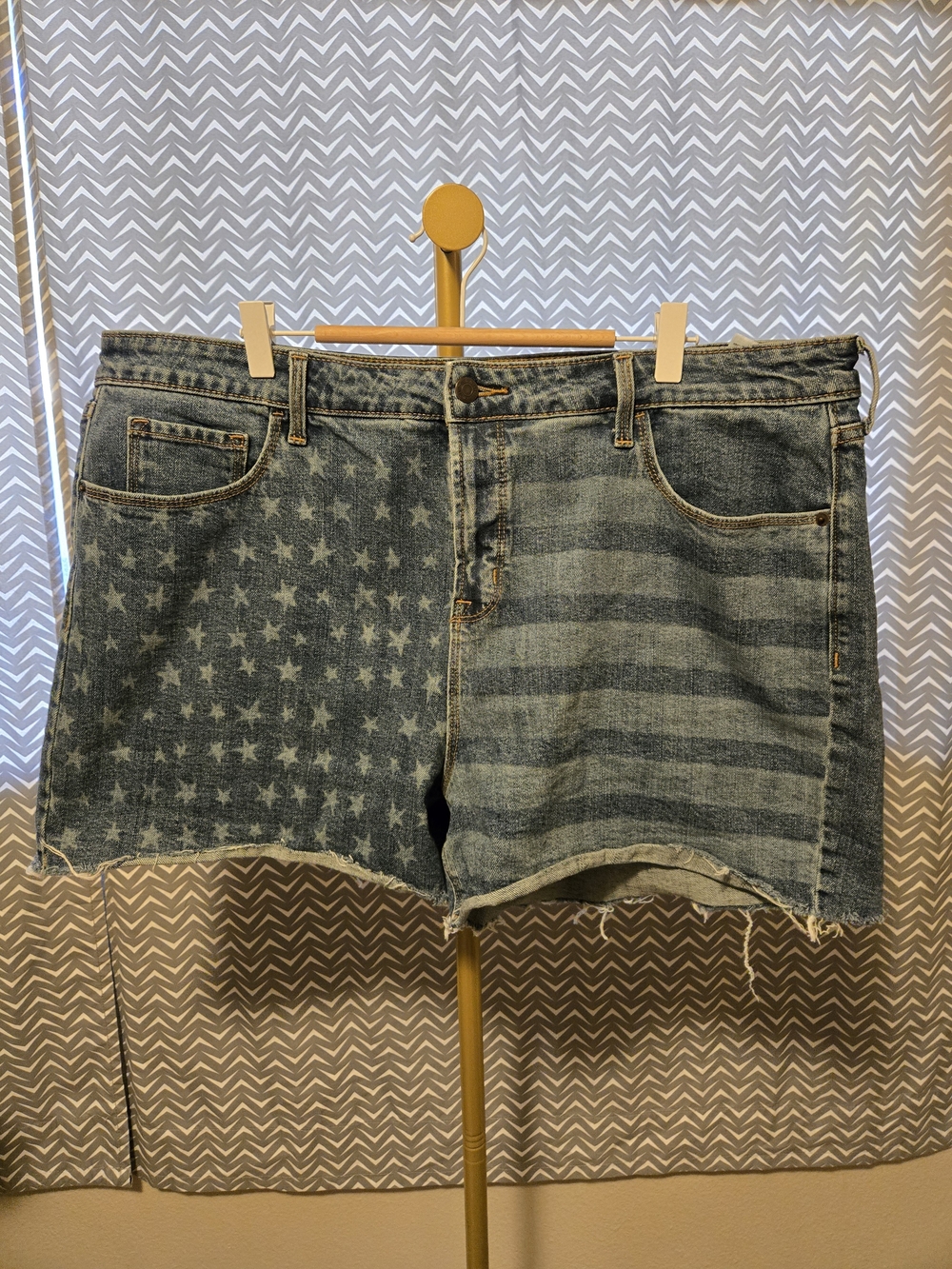 Womens Old Navy Blue Denim Stars & Stripes Cutoff Shorts